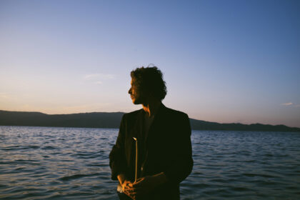 « La vie, c’est Zorba qui rencontre Bouddha » Epsilon